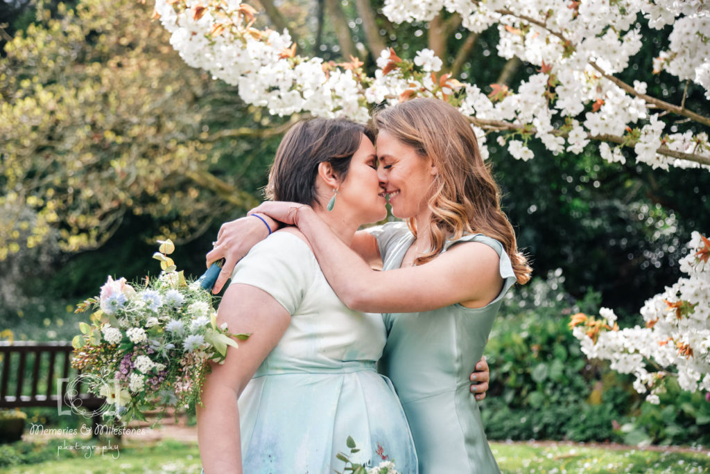 lesbian wedding Devon photographer