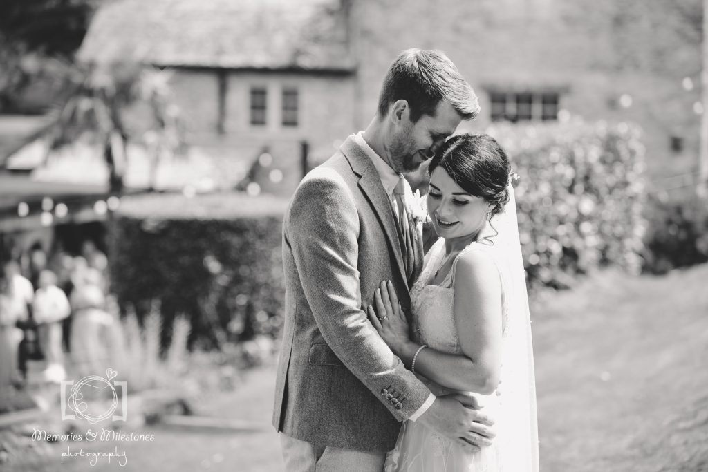 Newlywed couple at Bickley Mill captured by Memories and Milestones
