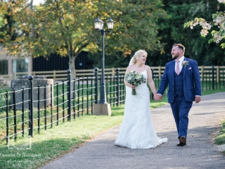 Upton Barn &amp; Walled Garden Wedding Photographer