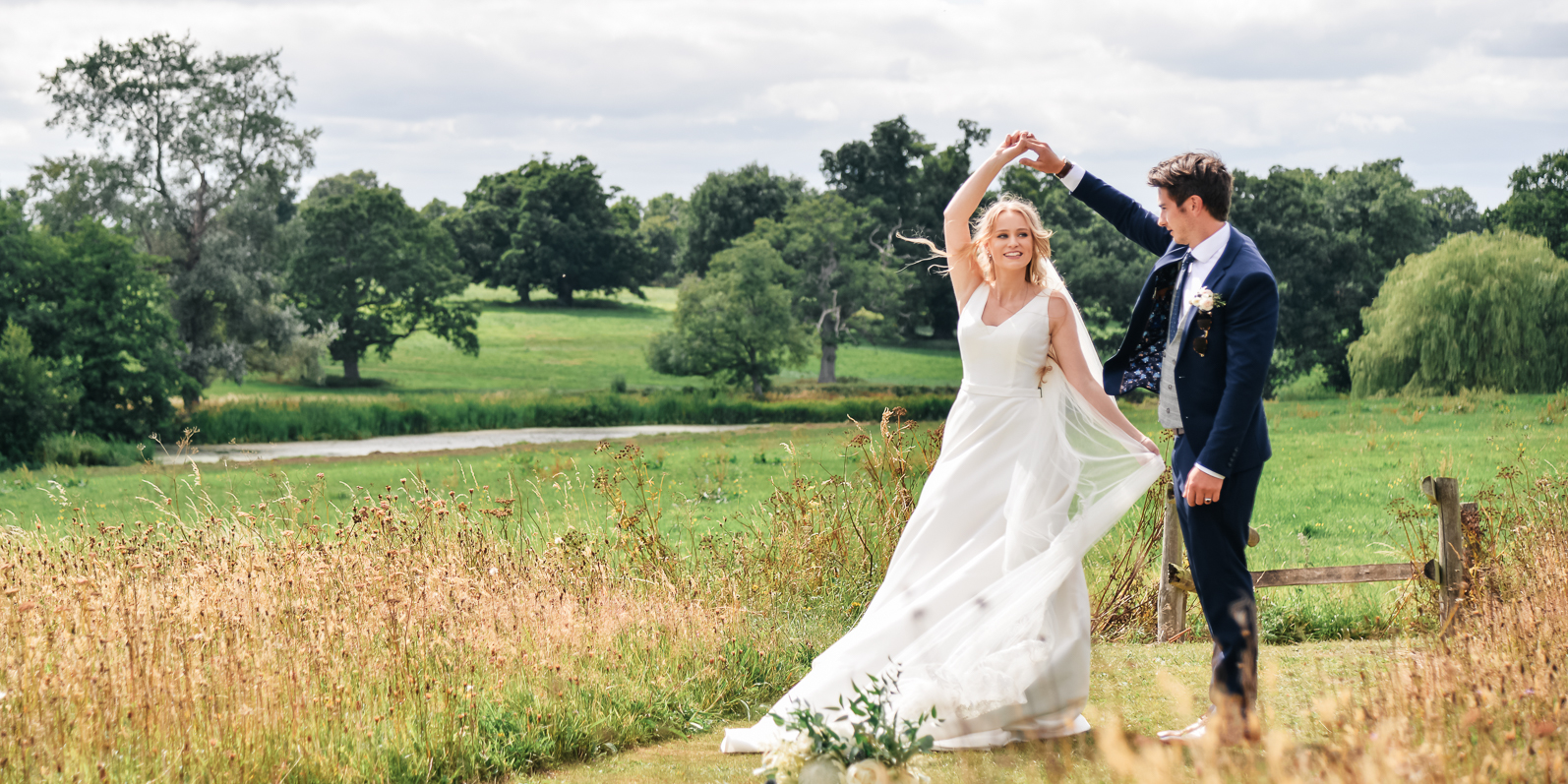 Devon & Exeter Wedding Photographer