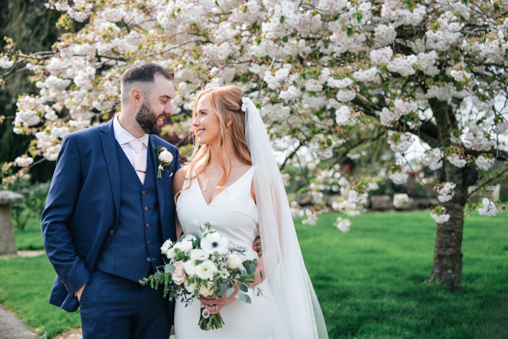 sustainable wedding photography